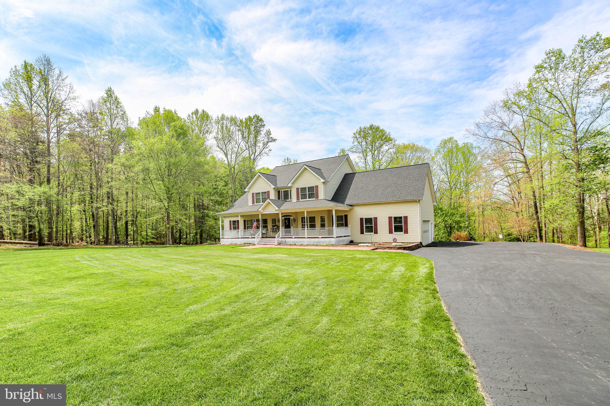 KINGS GRANT - Residential