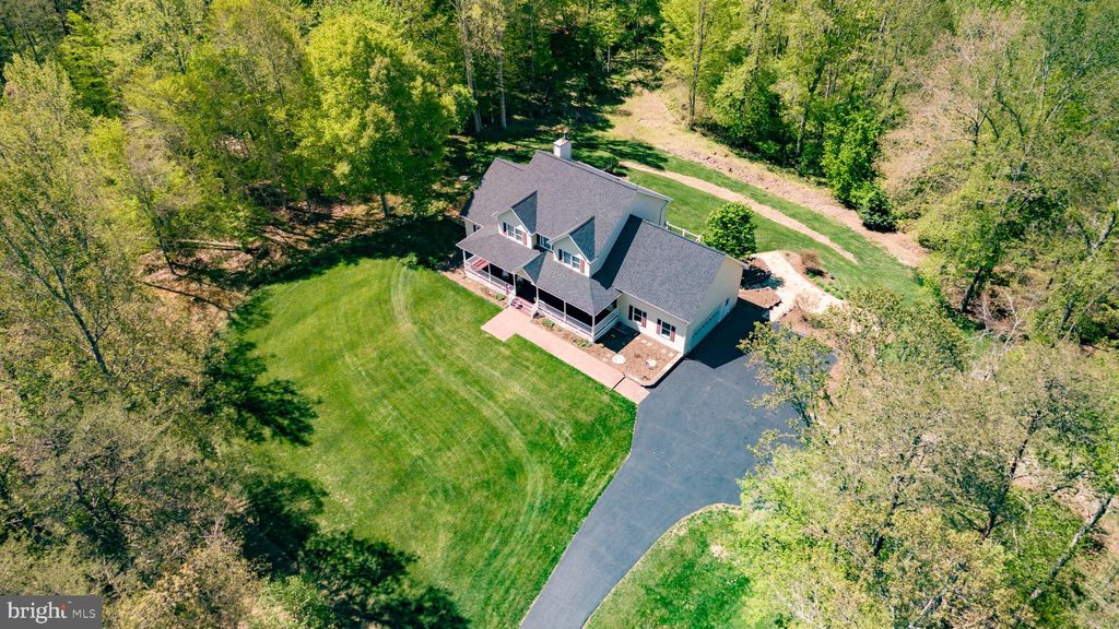 Photo of 839 Queen Anne Drive, FREDERICKSBURG, VA 22406 (MLS # VAST2048200)