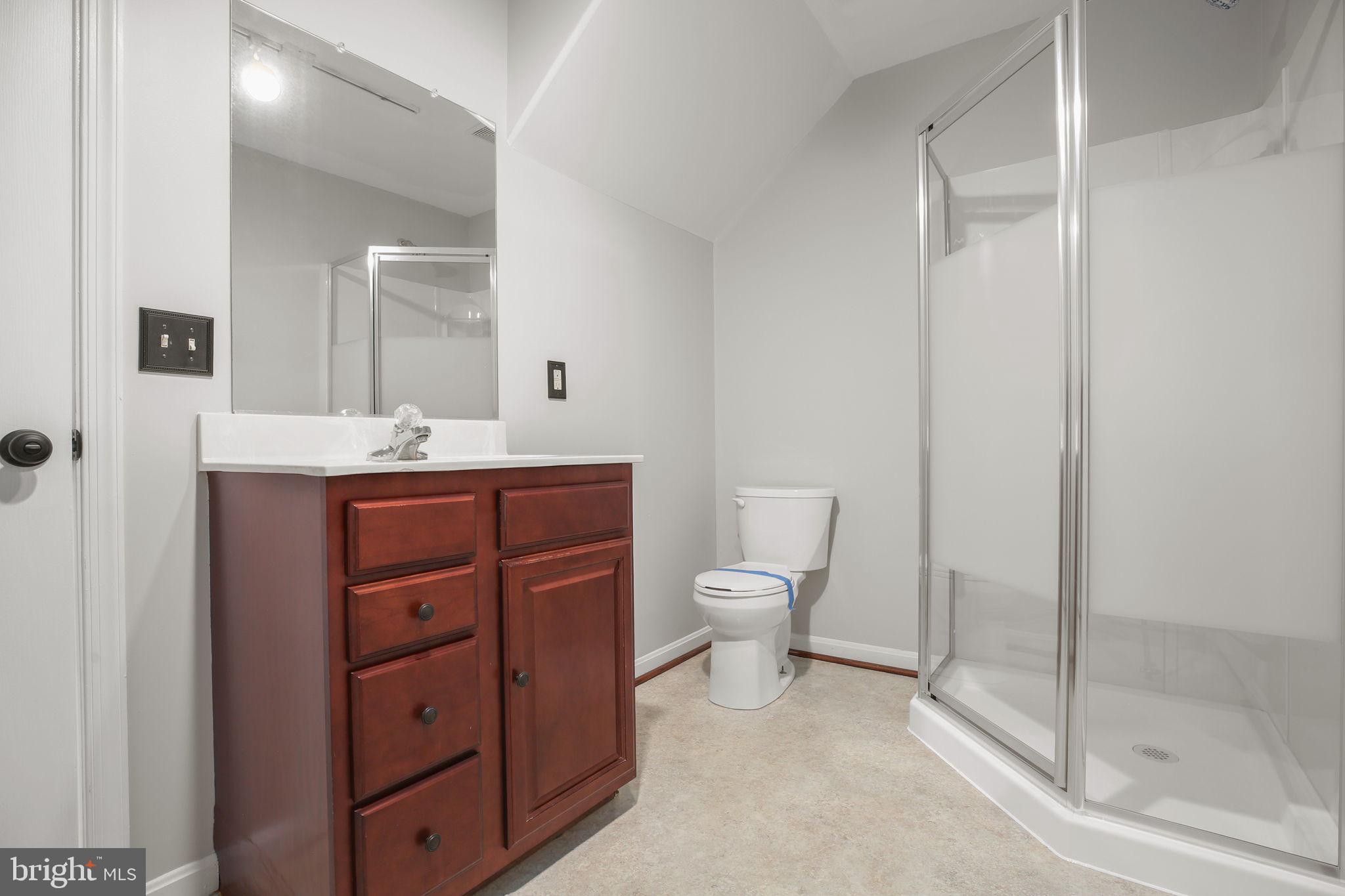 KINGS GRANT - Residential