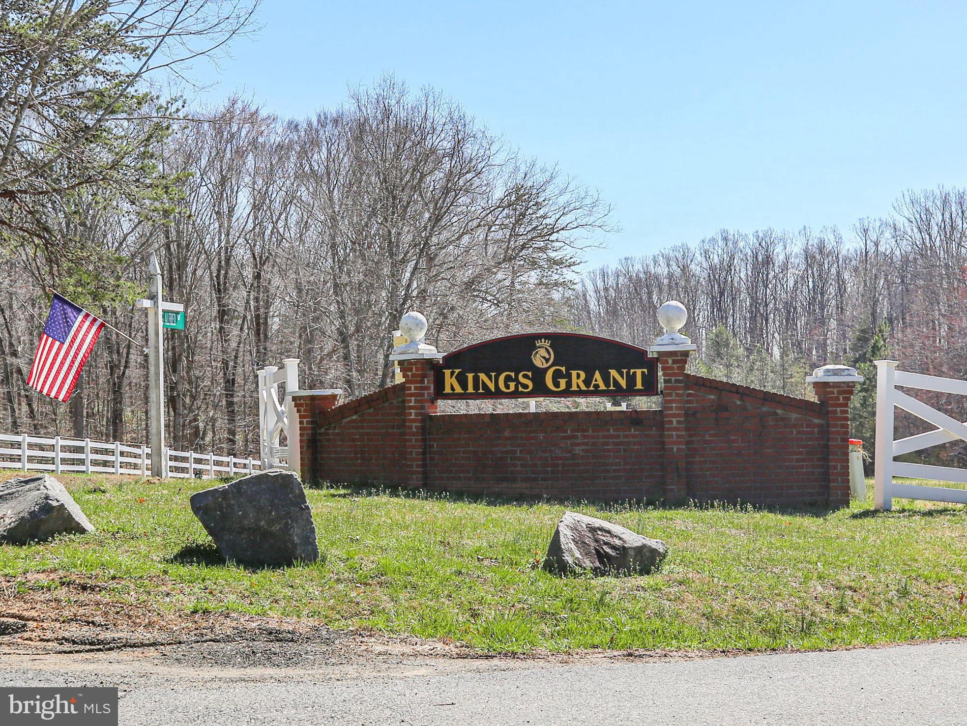 KINGS GRANT - Residential