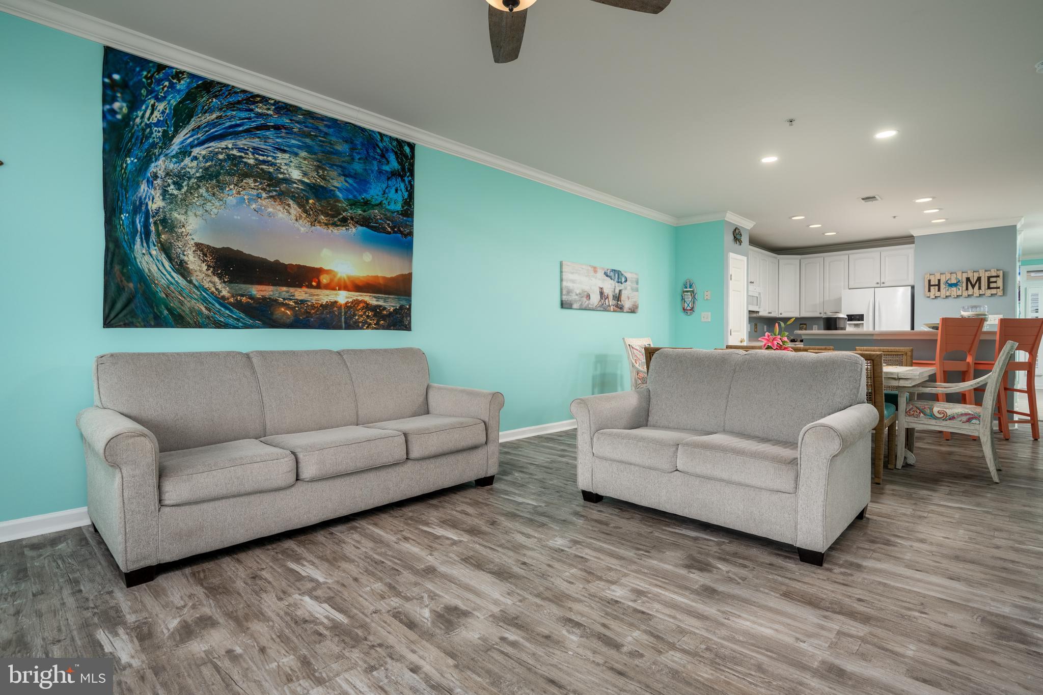 SUNSET ISLAND - Residential