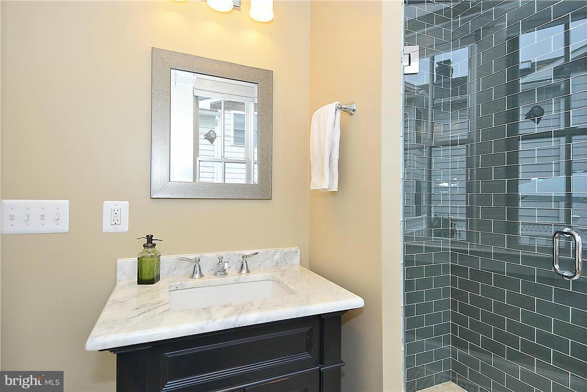 TOWN OF LEESBURG - Residential