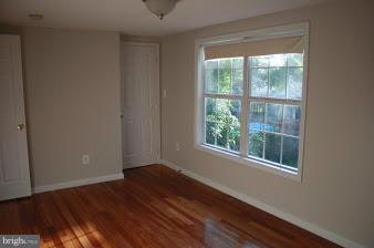 UPPER MAGOTHY BEACH - Residential