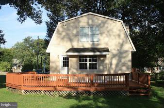 UPPER MAGOTHY BEACH - Residential