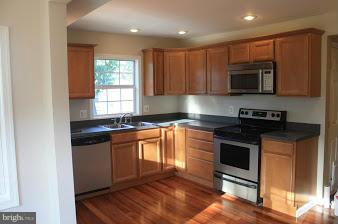 UPPER MAGOTHY BEACH - Residential