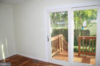 UPPER MAGOTHY BEACH - Residential