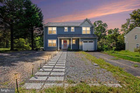 Photo of 9 Alf Ln, STAFFORD, VA 22556 (MLS # VAST2052718)