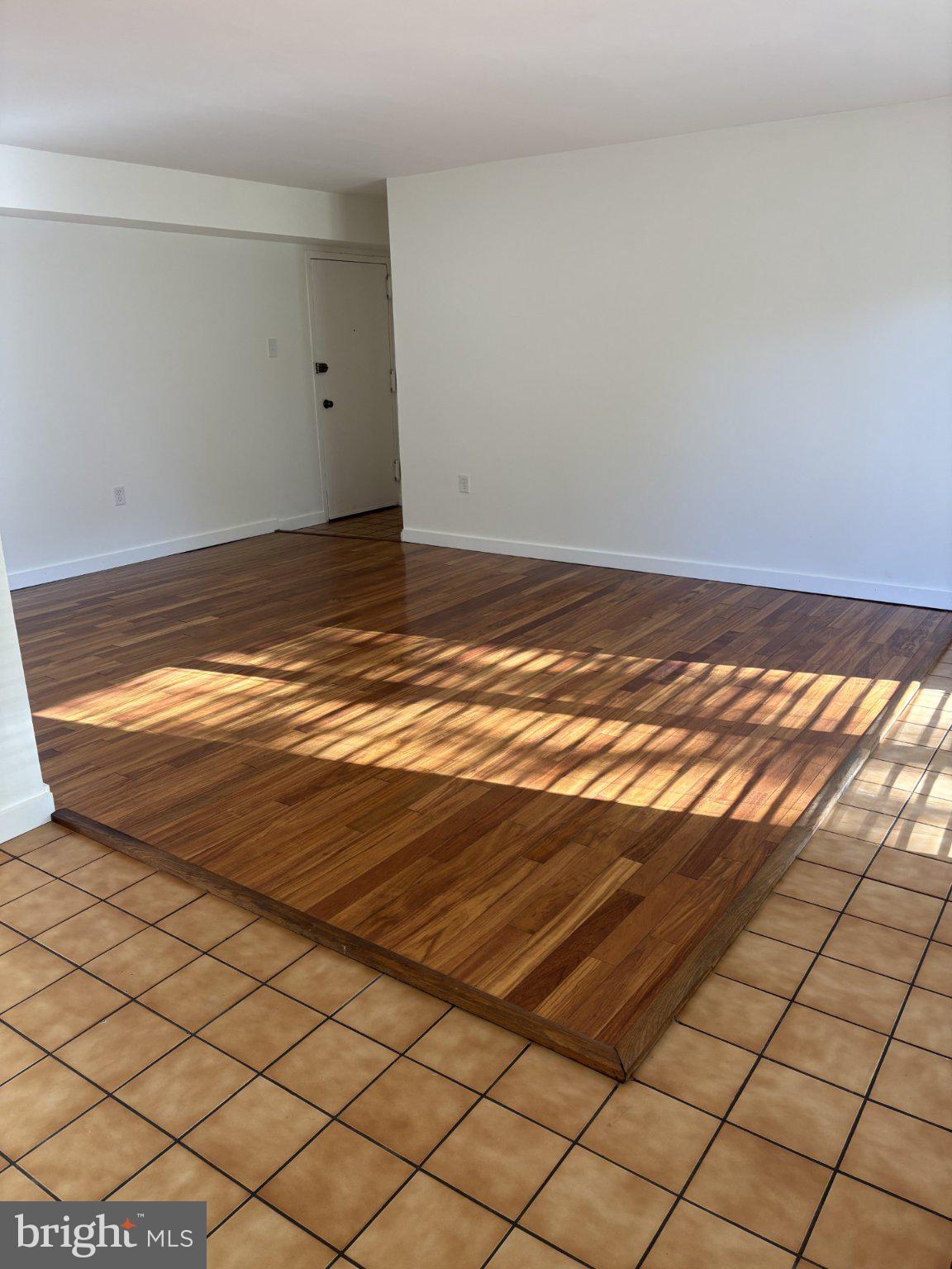 209 VICTOR PARKWAY 209B