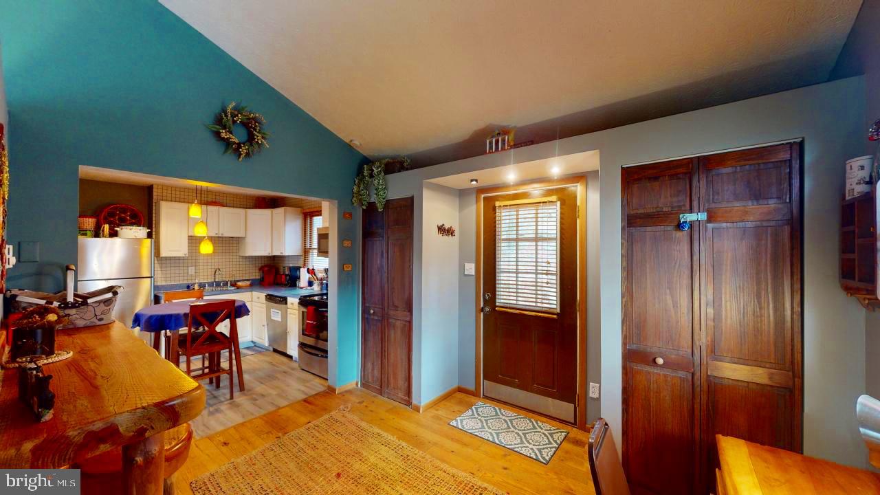 TIMBER MOUNTAIN - Residential