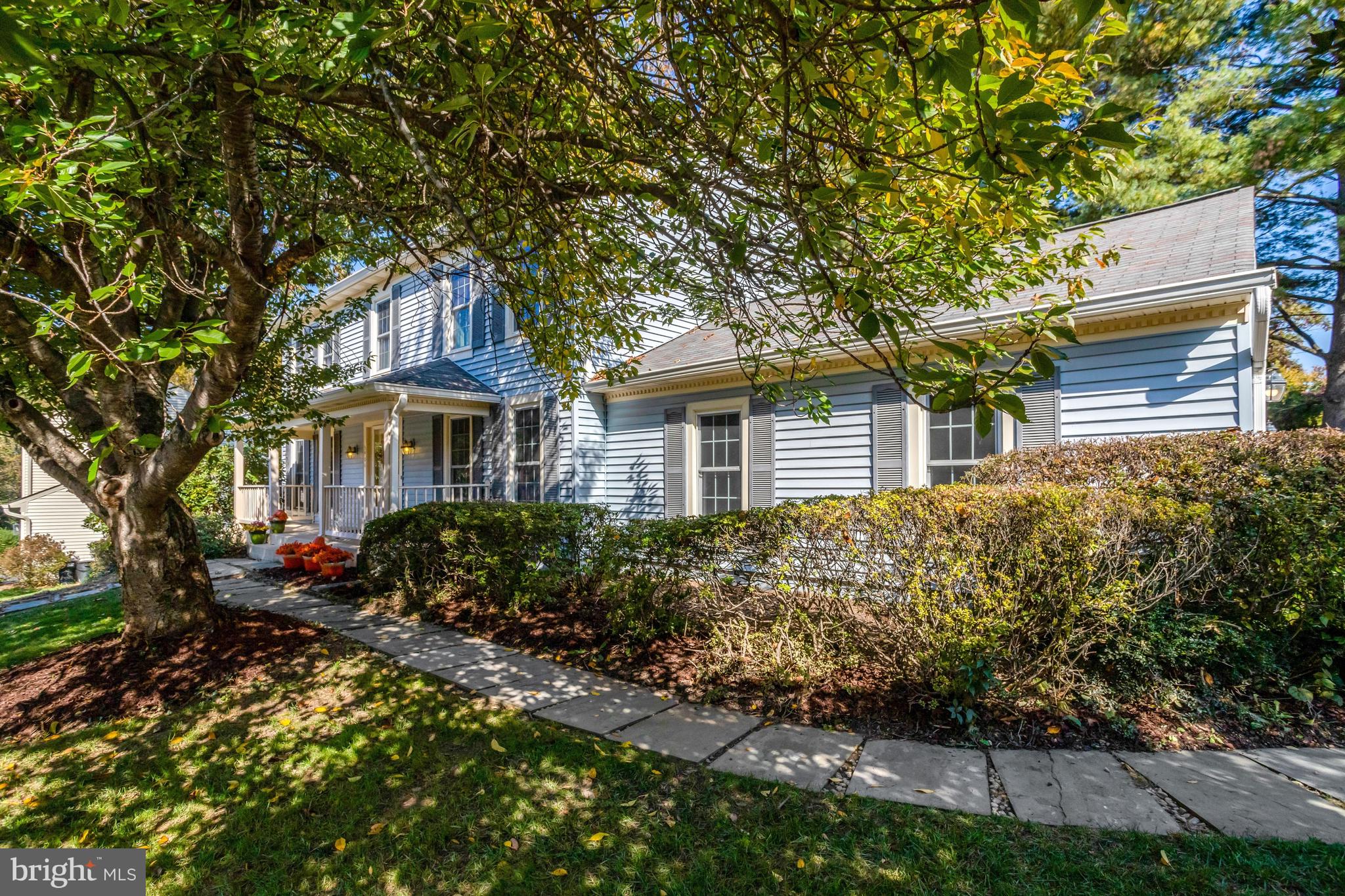 5906 FULTONS LANDING COURT