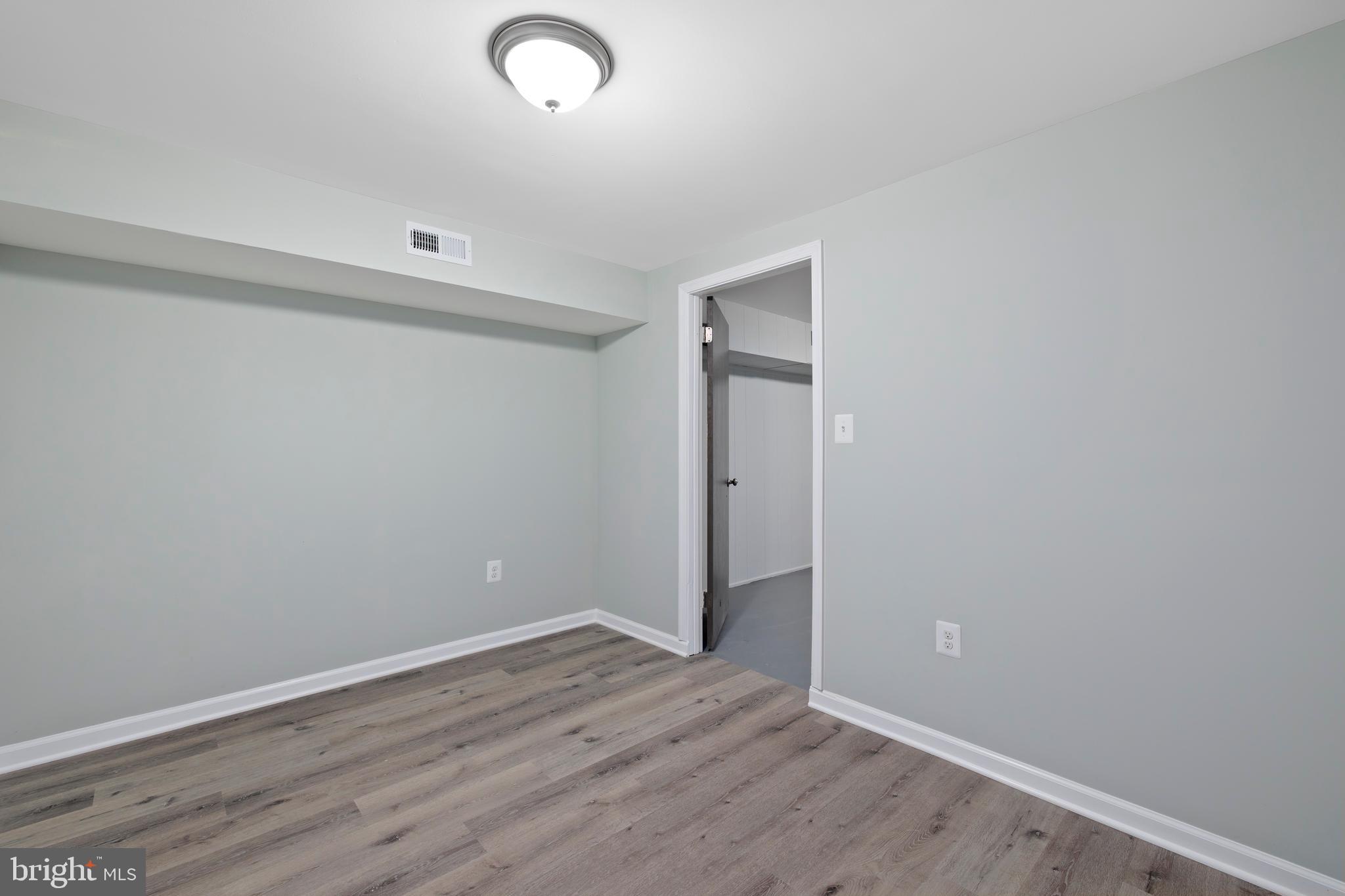 NEWPORT ESTATES - Residential