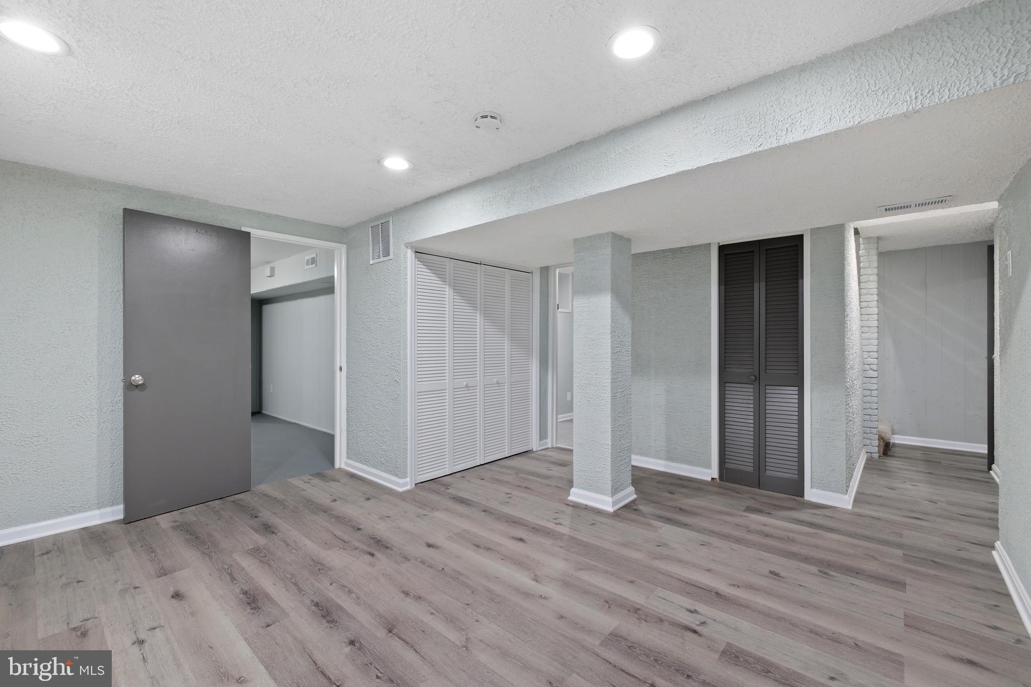 NEWPORT ESTATES - Residential