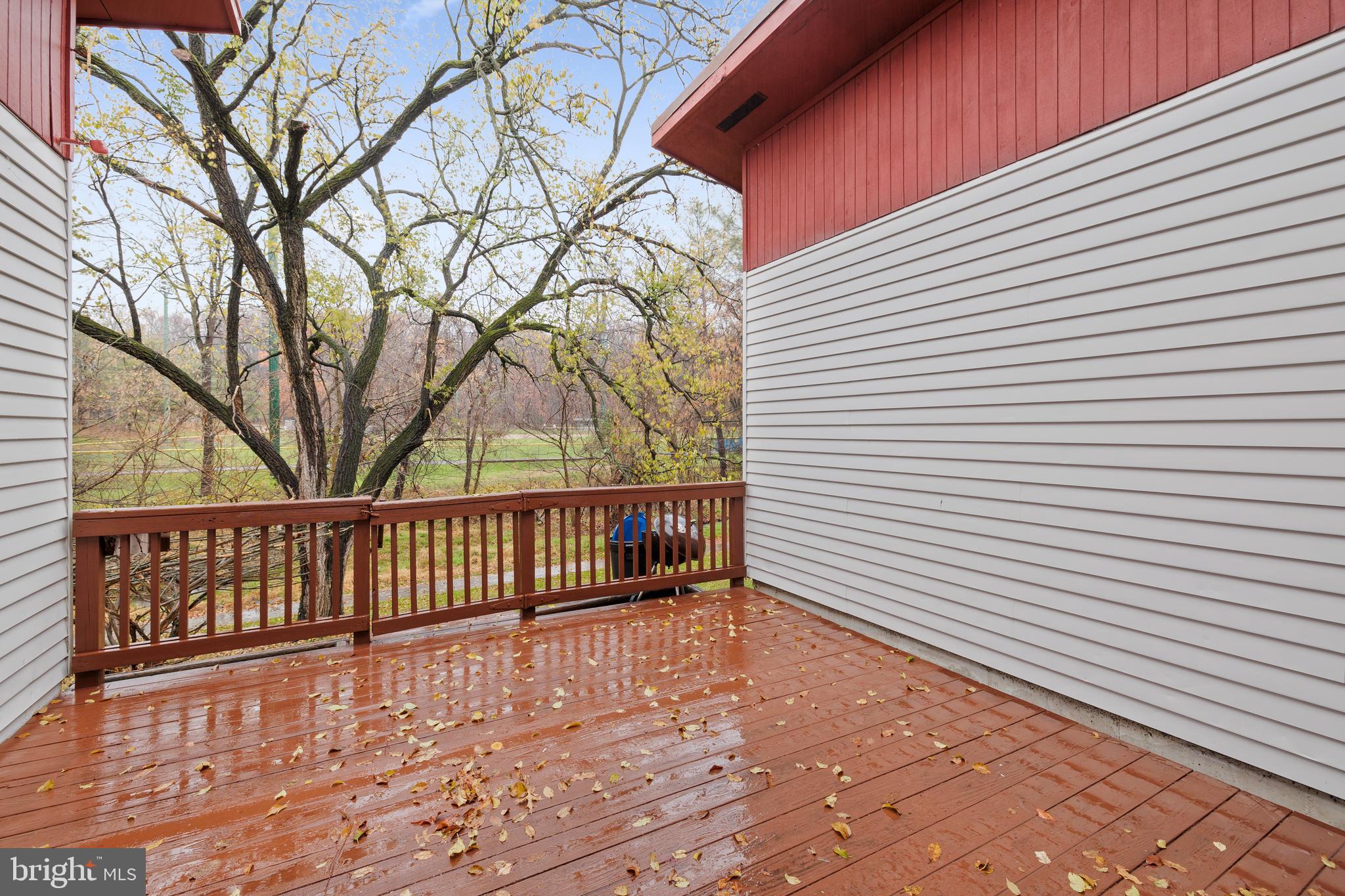 NEWPORT ESTATES - Residential