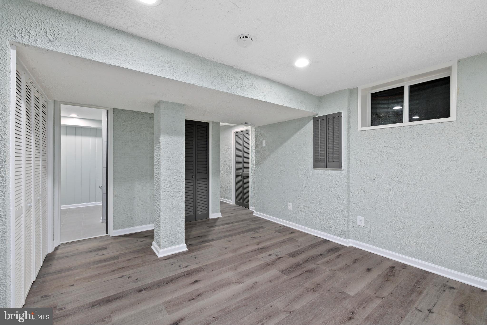 NEWPORT ESTATES - Residential