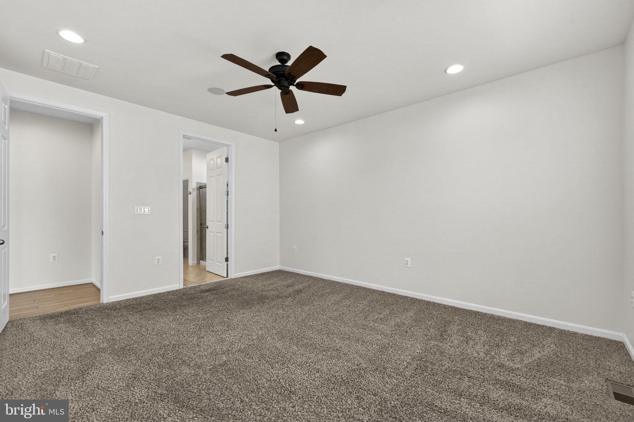 SHENANDOAH SPRINGS - Residential