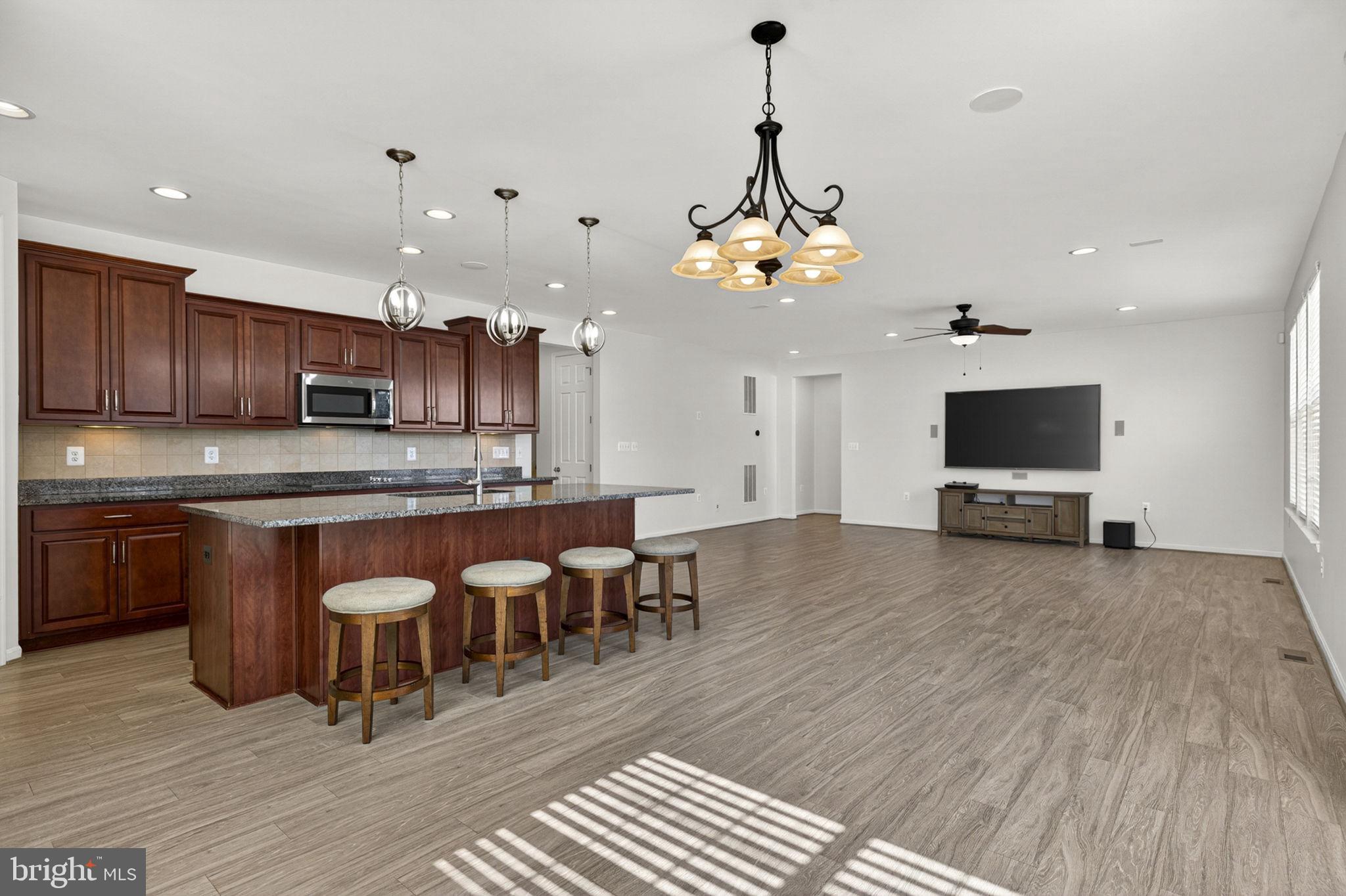 SHENANDOAH SPRINGS - Residential