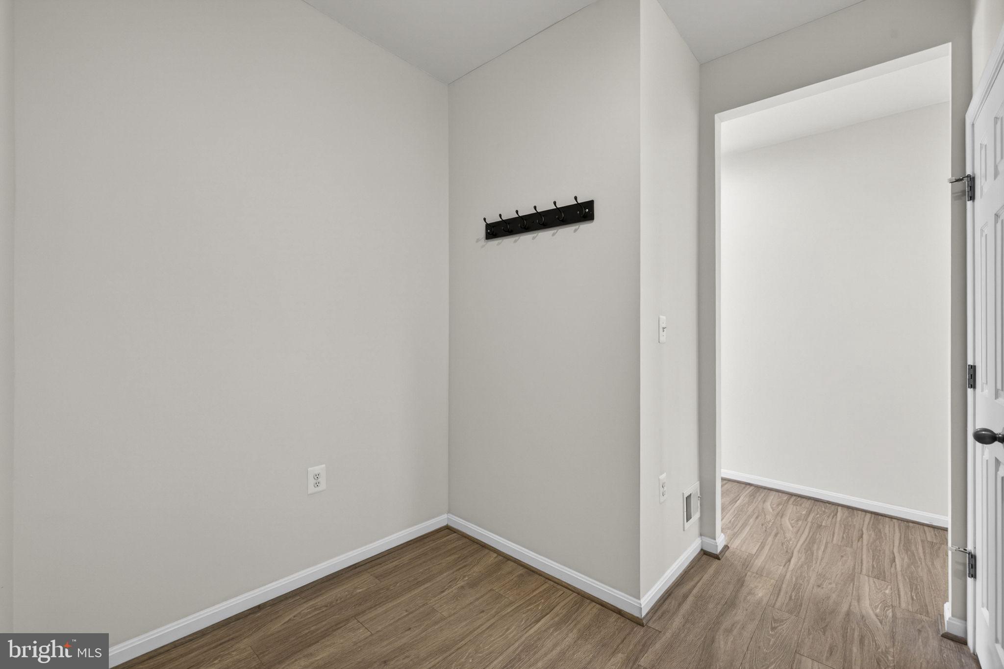 SHENANDOAH SPRINGS - Residential