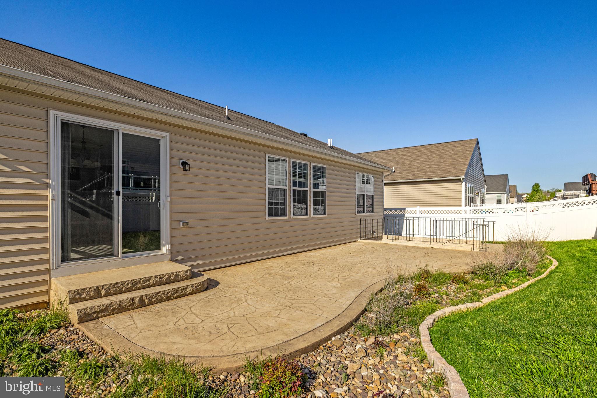 SHENANDOAH SPRINGS - Residential