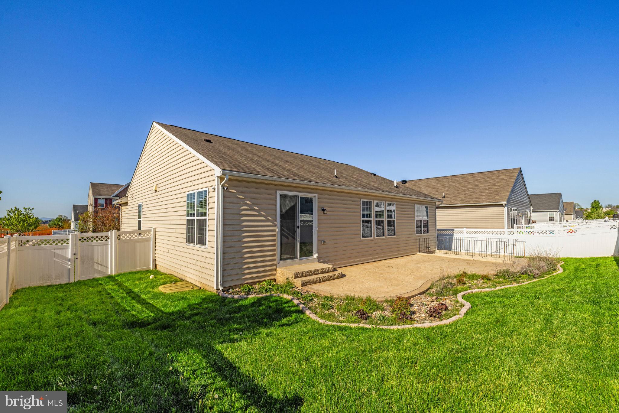 SHENANDOAH SPRINGS - Residential