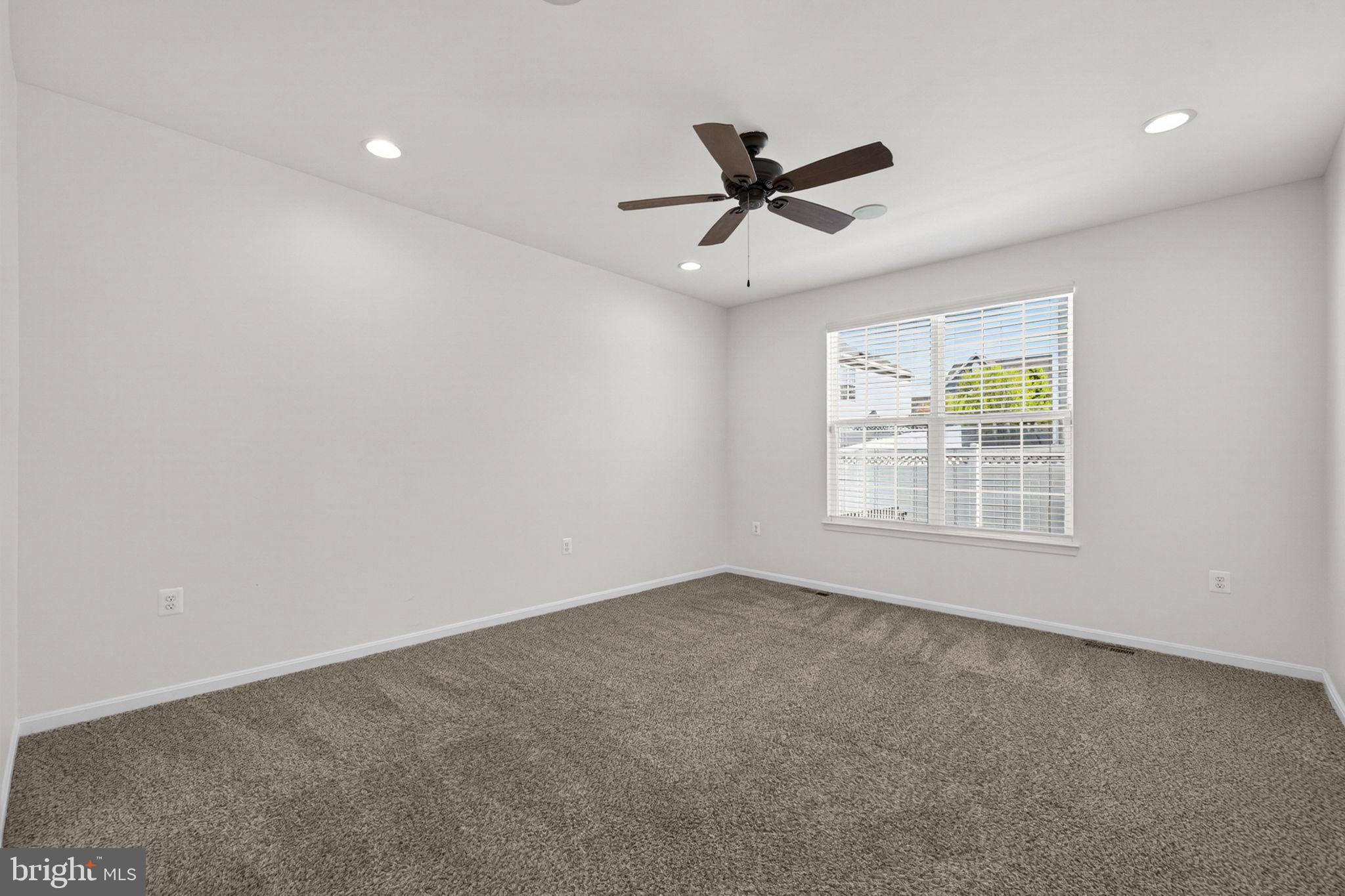 SHENANDOAH SPRINGS - Residential