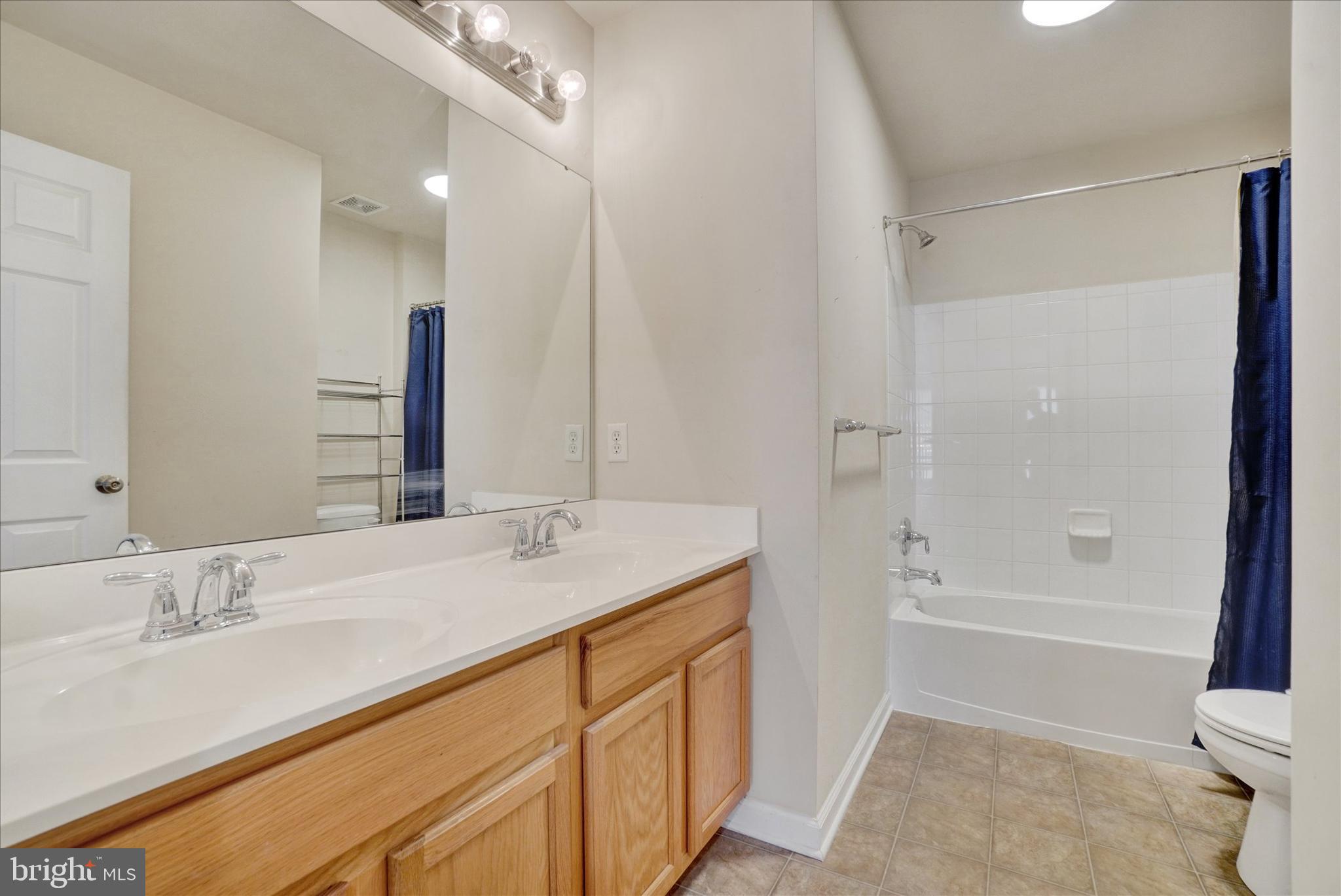 SHERWOOD FOREST II - Residential