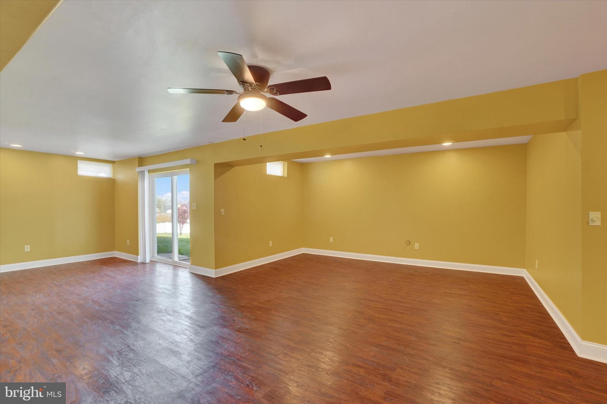 SHERWOOD FOREST II - Residential