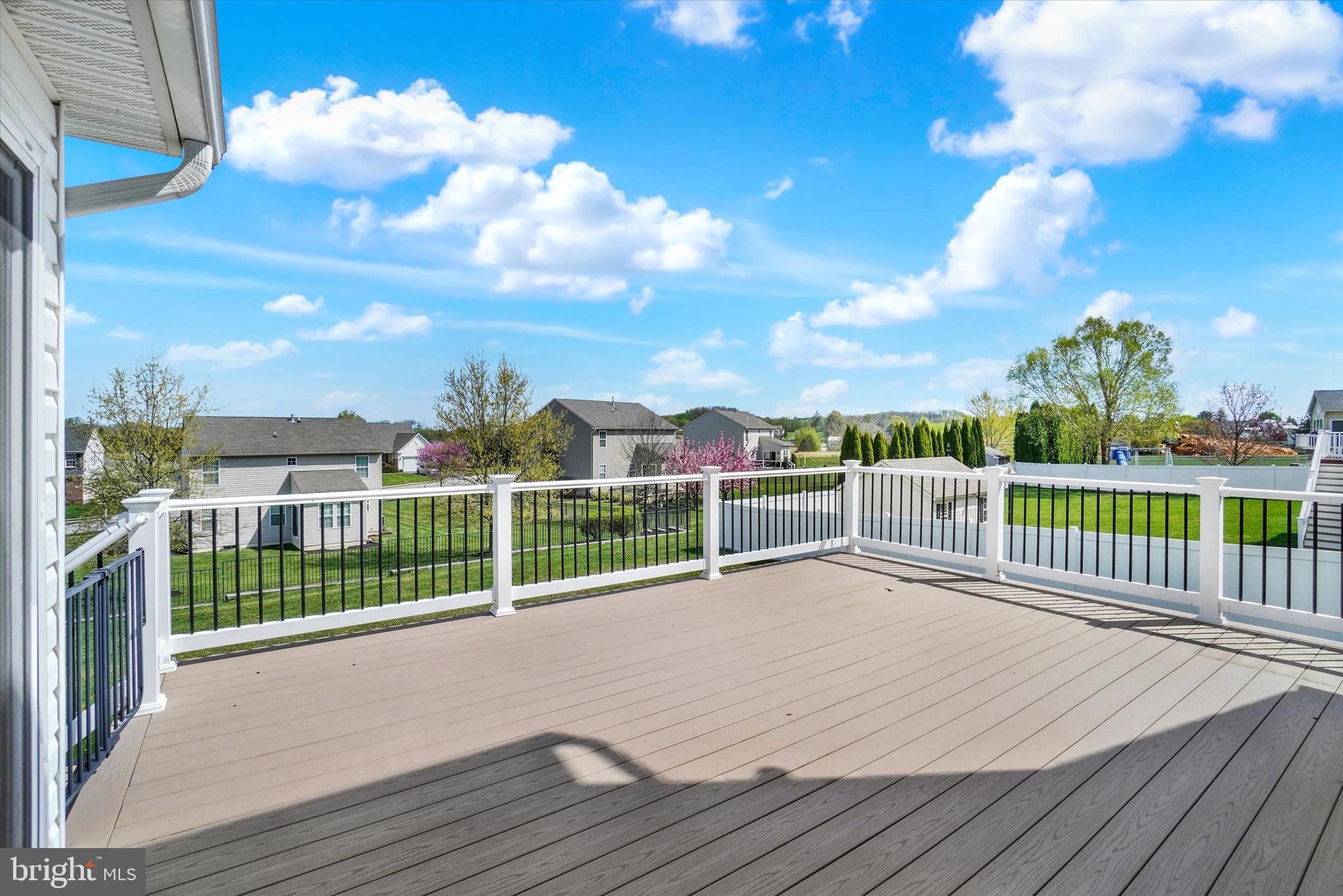 SHERWOOD FOREST II - Residential