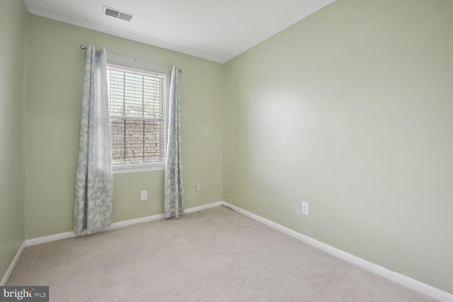 GREENFIELDS - Residential