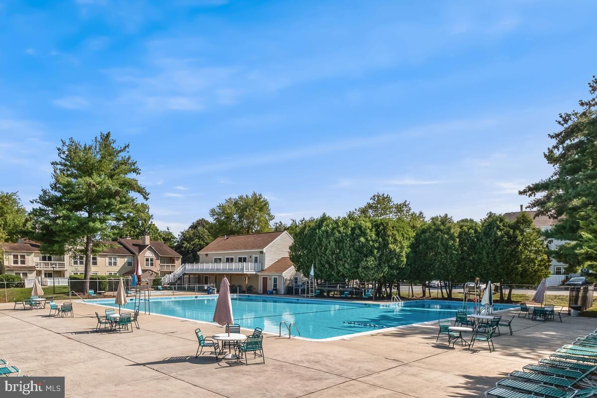 GREENFIELDS - Residential