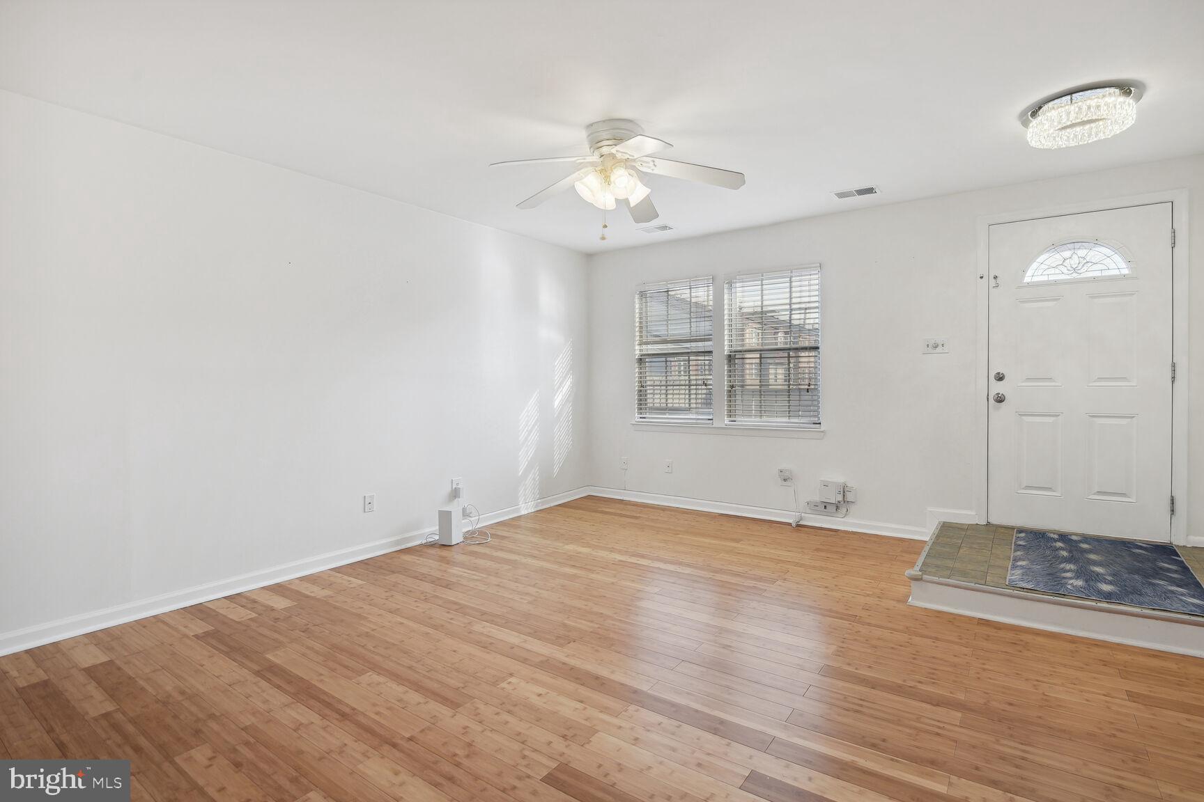 GREENFIELDS - Residential