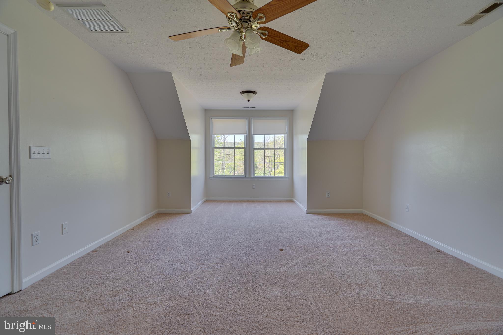 CORNERSTONE - Residential