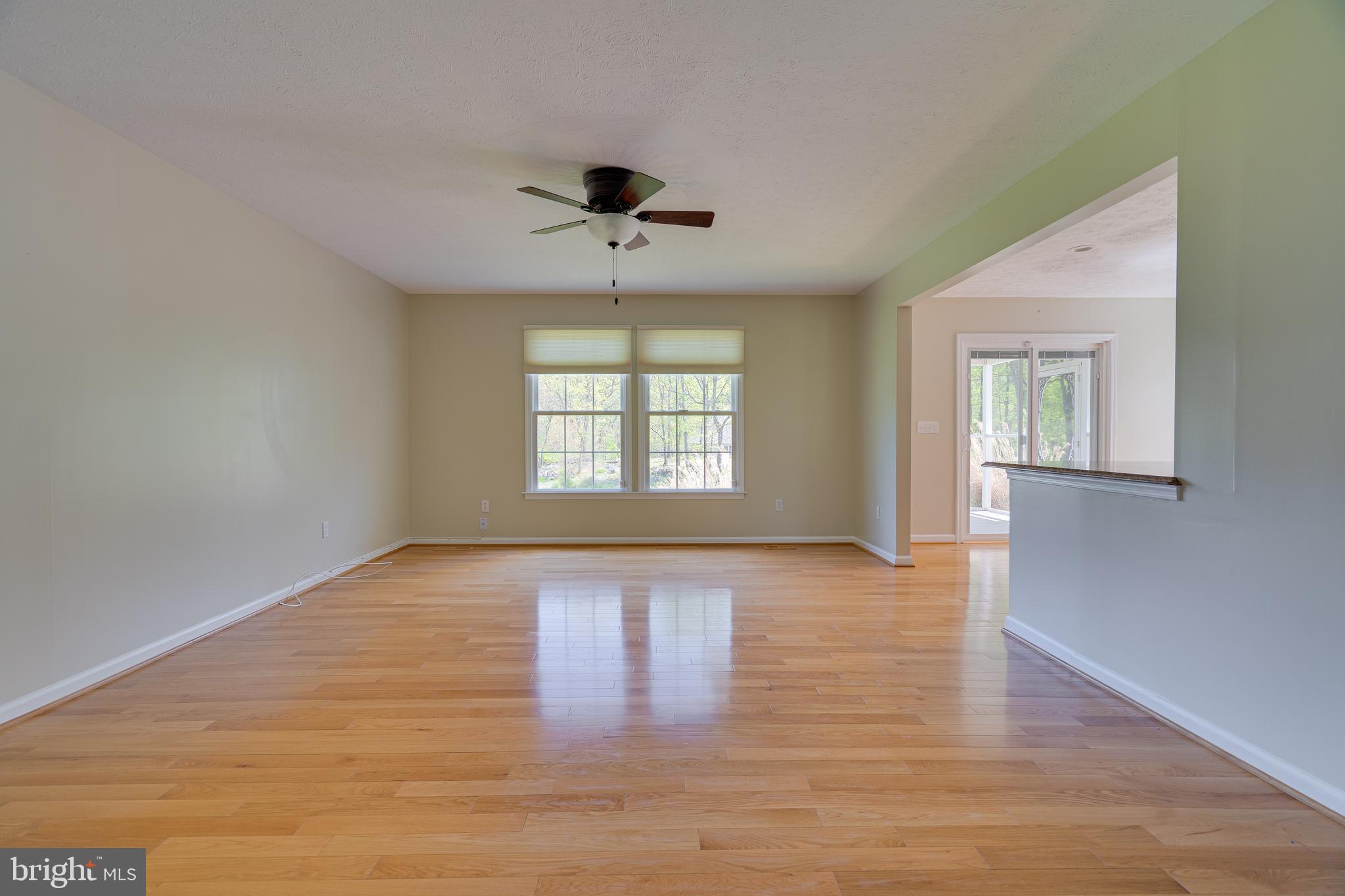 CORNERSTONE - Residential