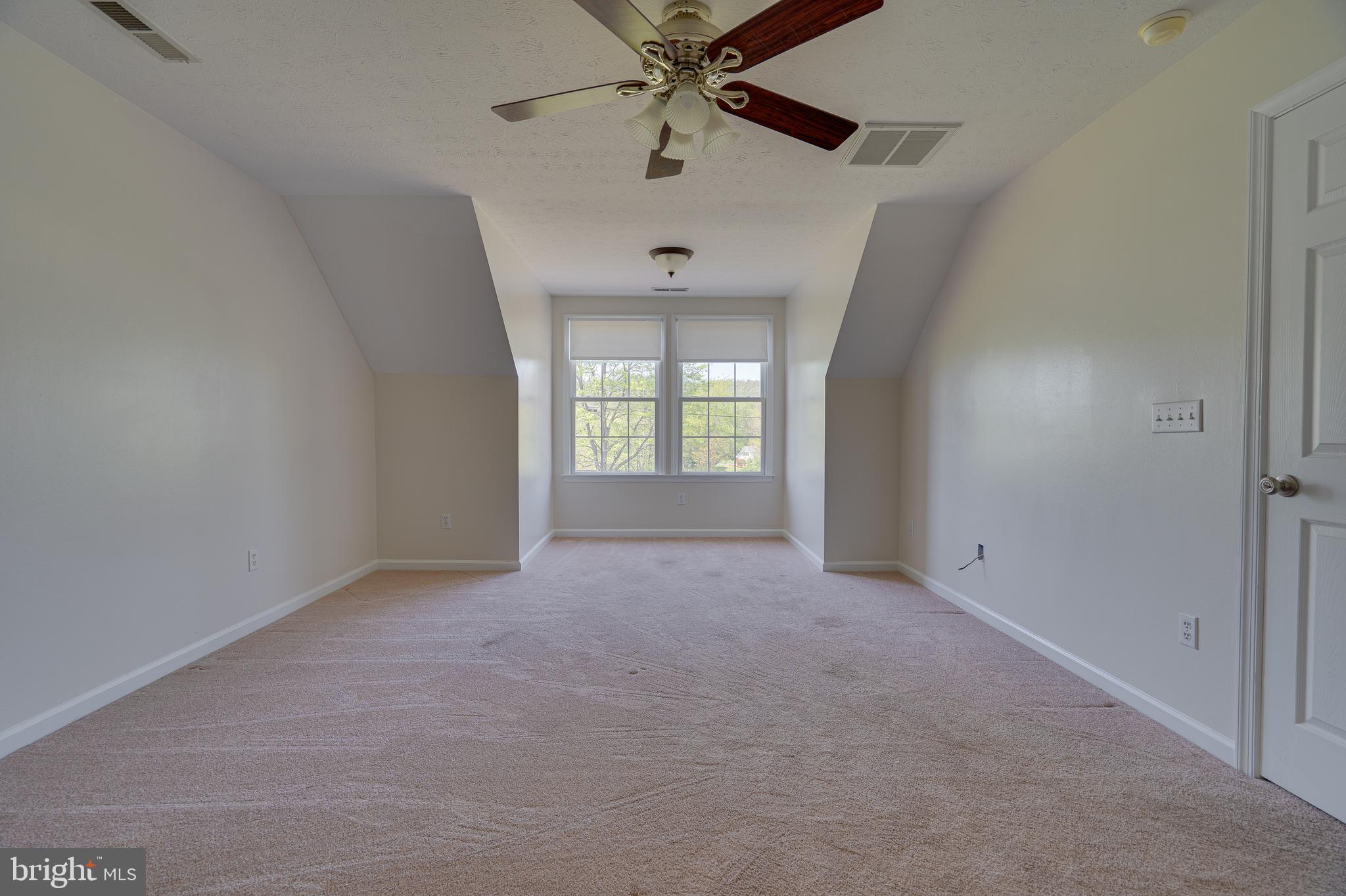 CORNERSTONE - Residential