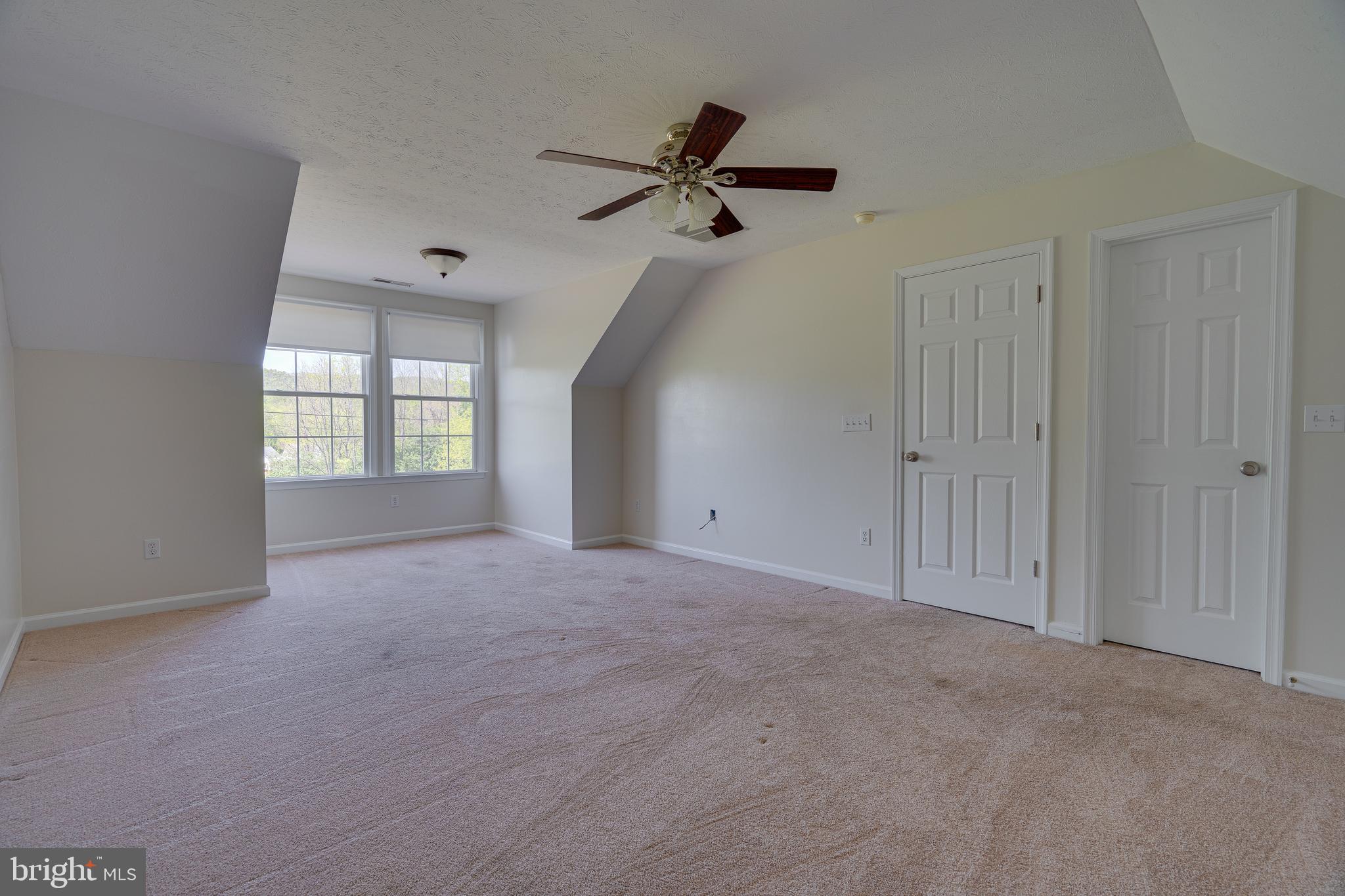 CORNERSTONE - Residential