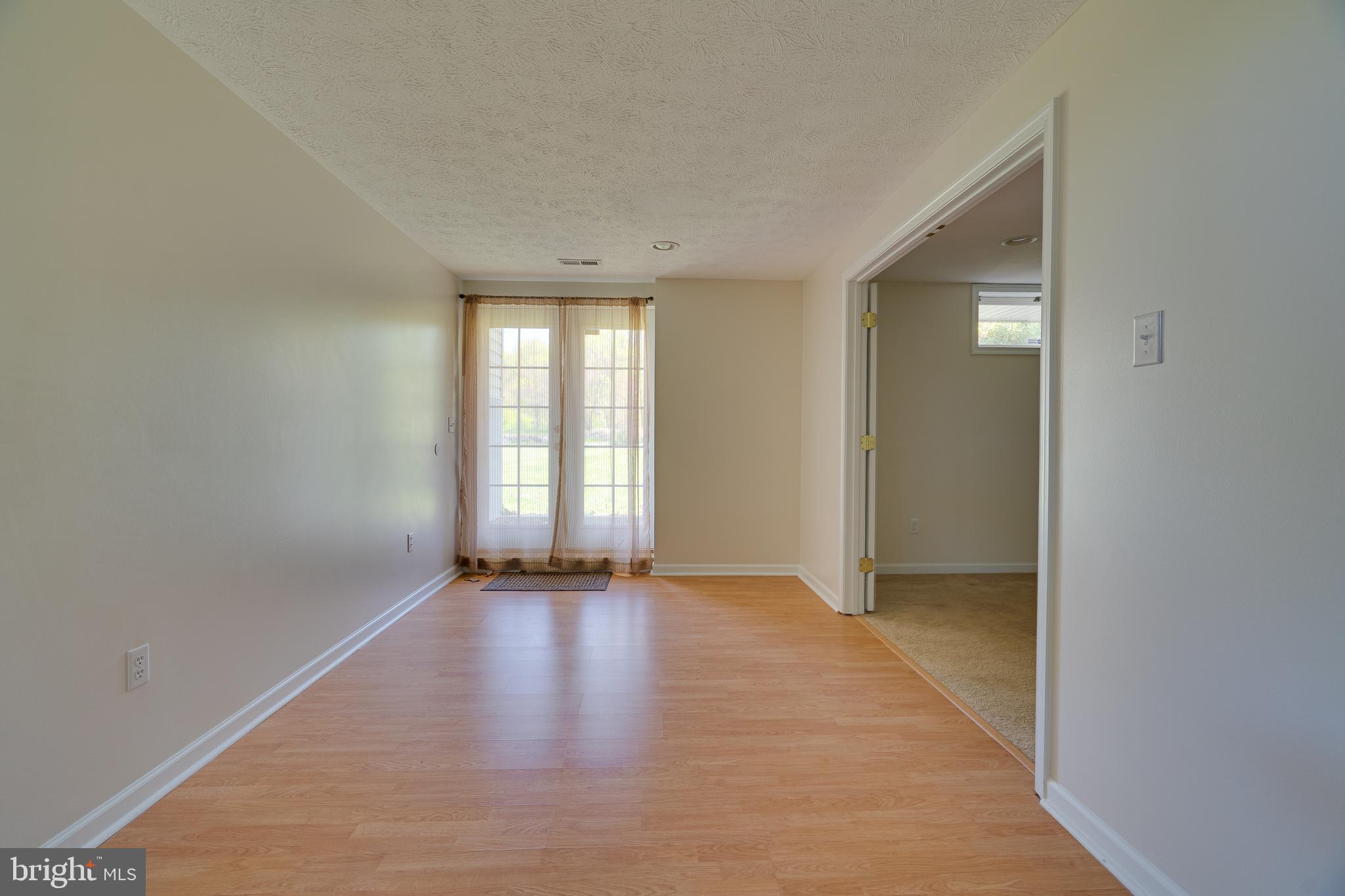 CORNERSTONE - Residential