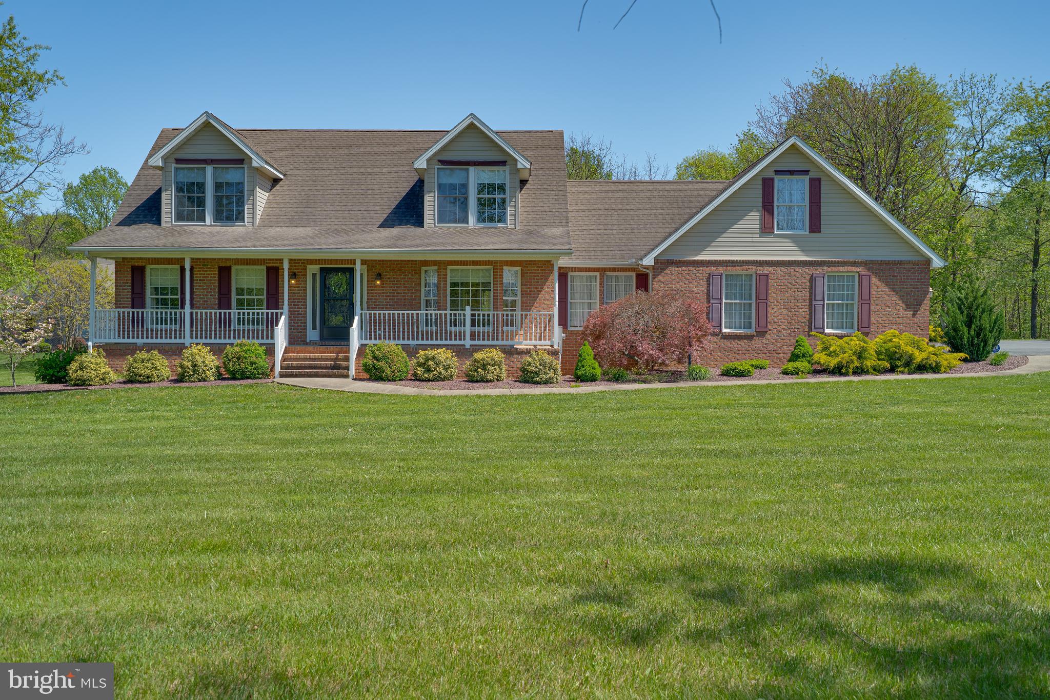 CORNERSTONE - Residential