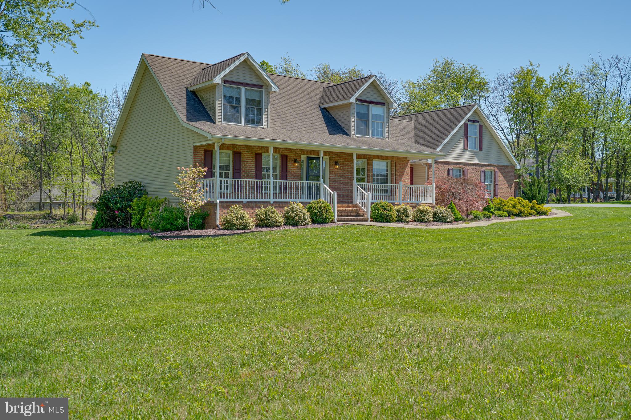 CORNERSTONE - Residential