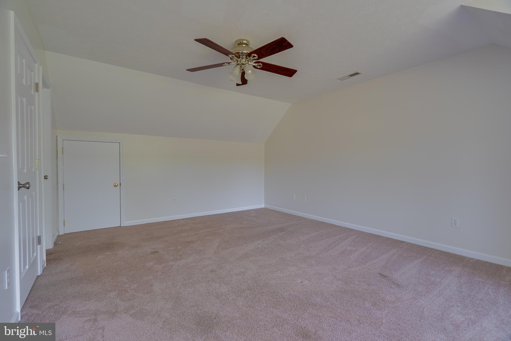 CORNERSTONE - Residential