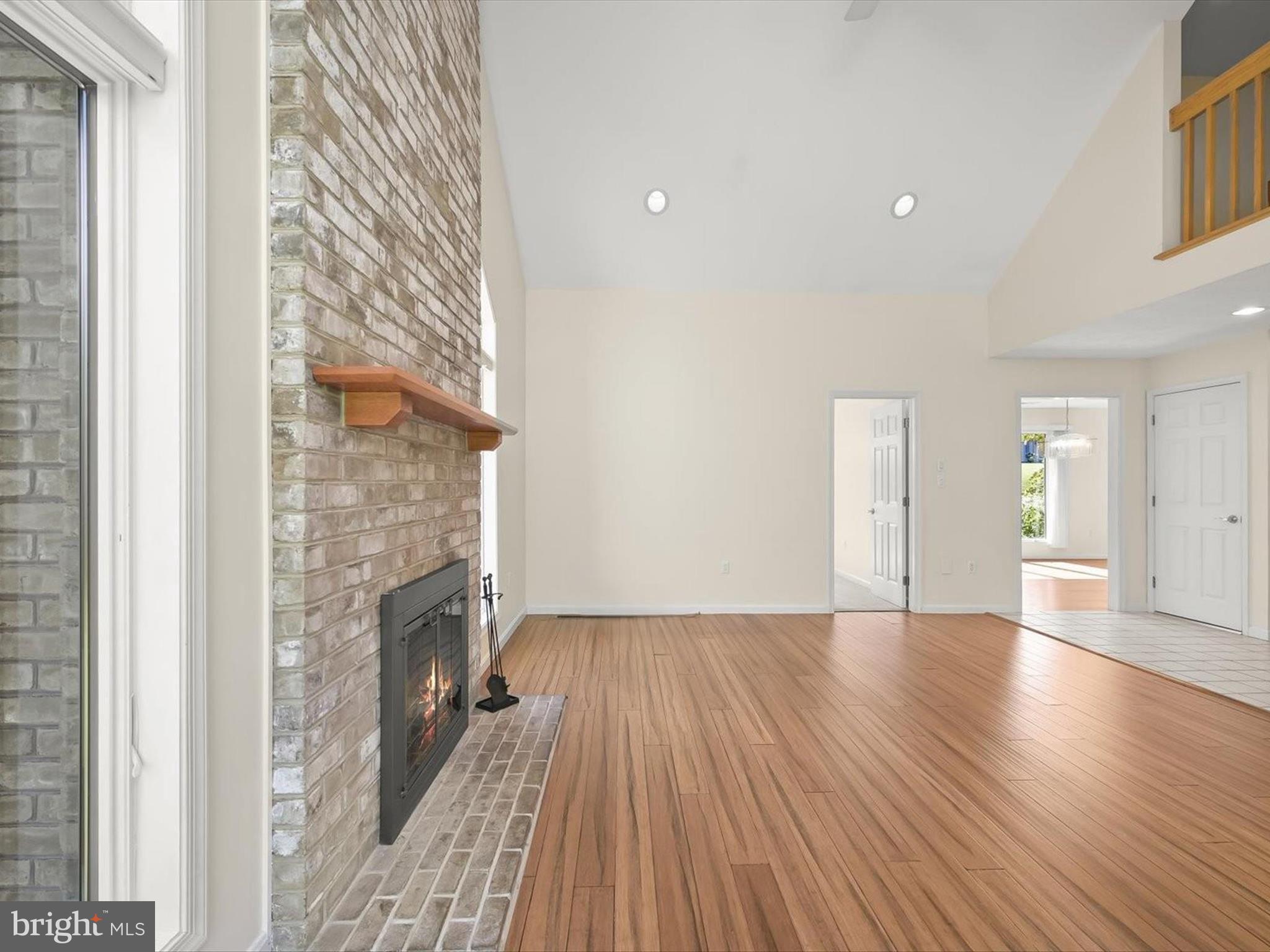 VAN LEAR MANOR - Residential