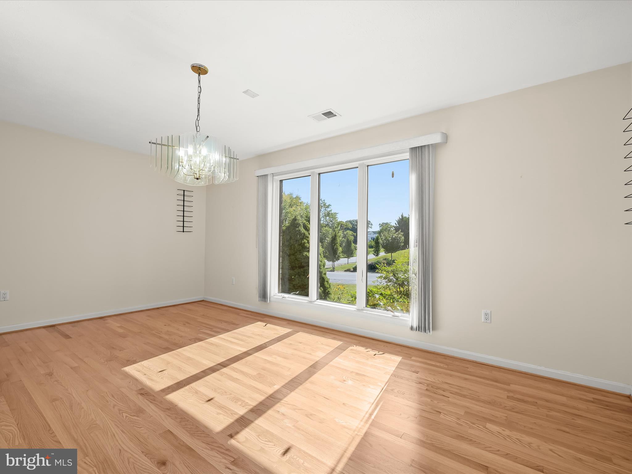 VAN LEAR MANOR - Residential