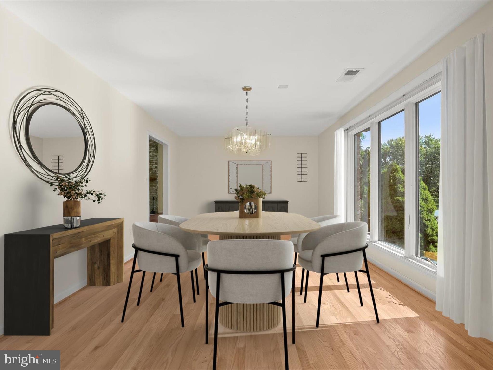 VAN LEAR MANOR - Residential