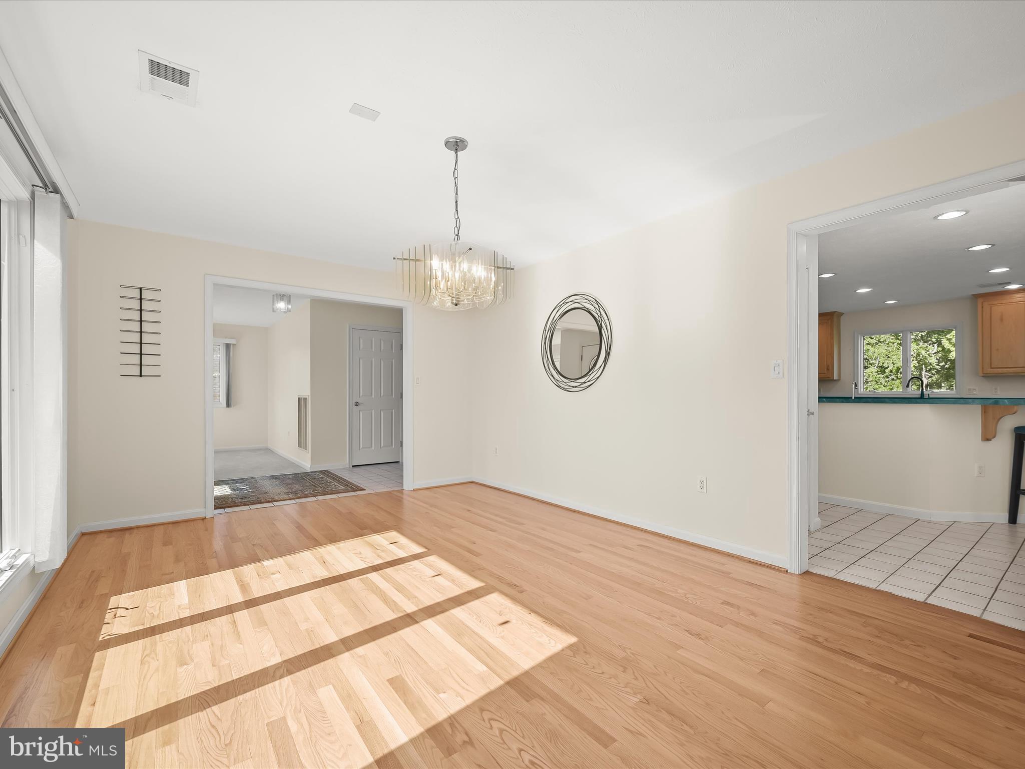 VAN LEAR MANOR - Residential