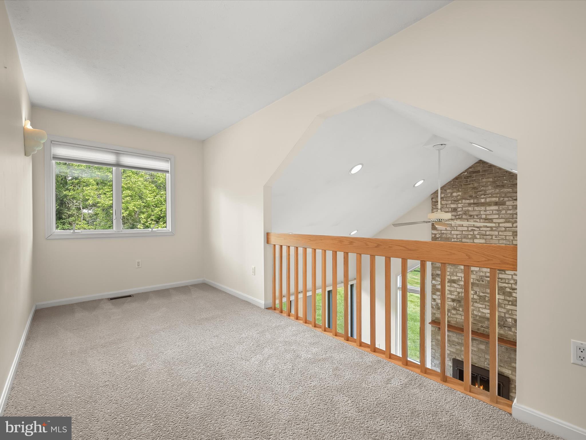 VAN LEAR MANOR - Residential