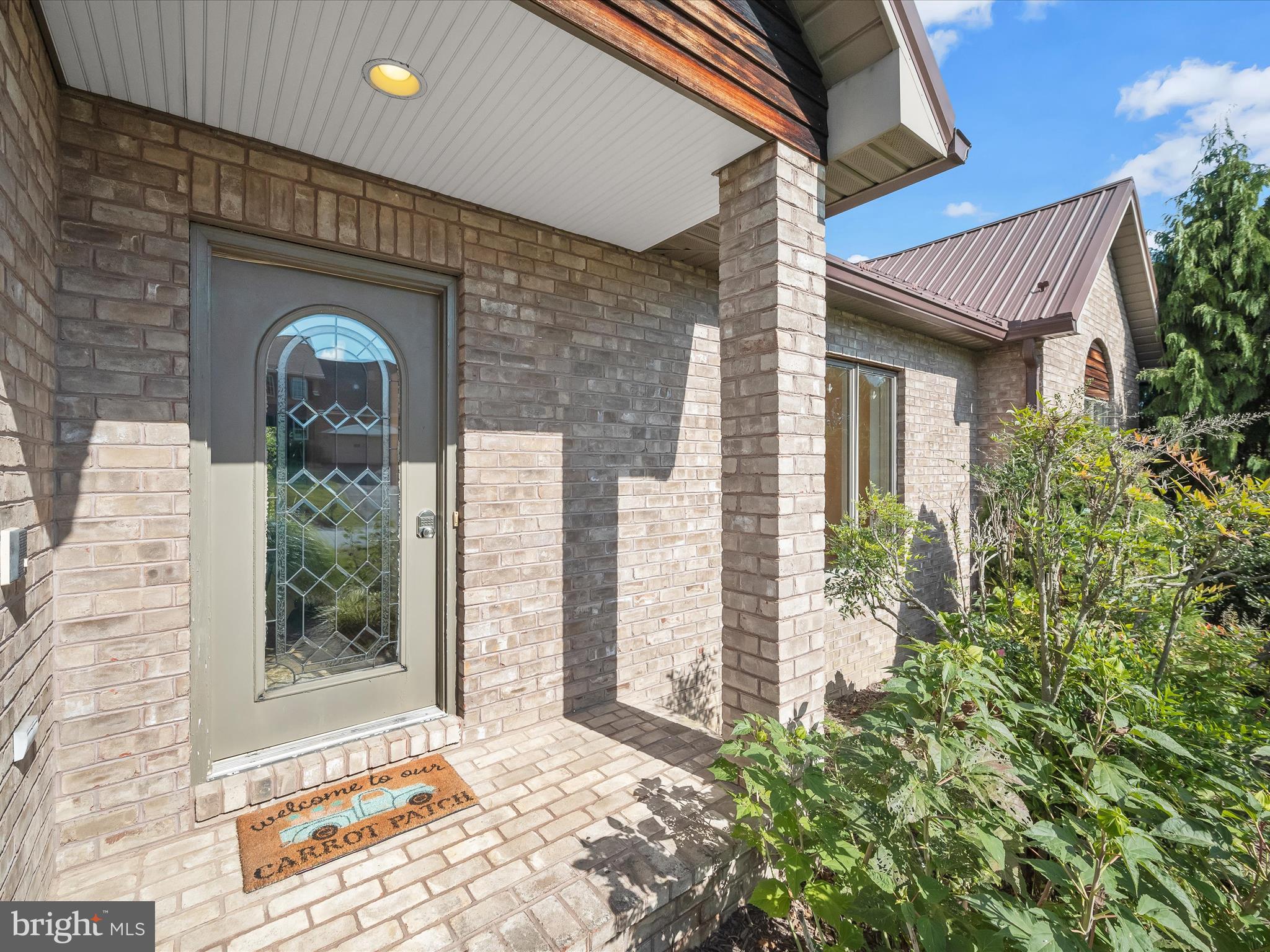 VAN LEAR MANOR - Residential