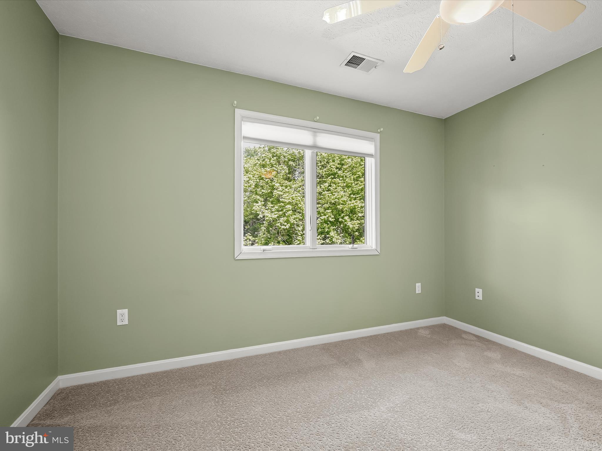 VAN LEAR MANOR - Residential