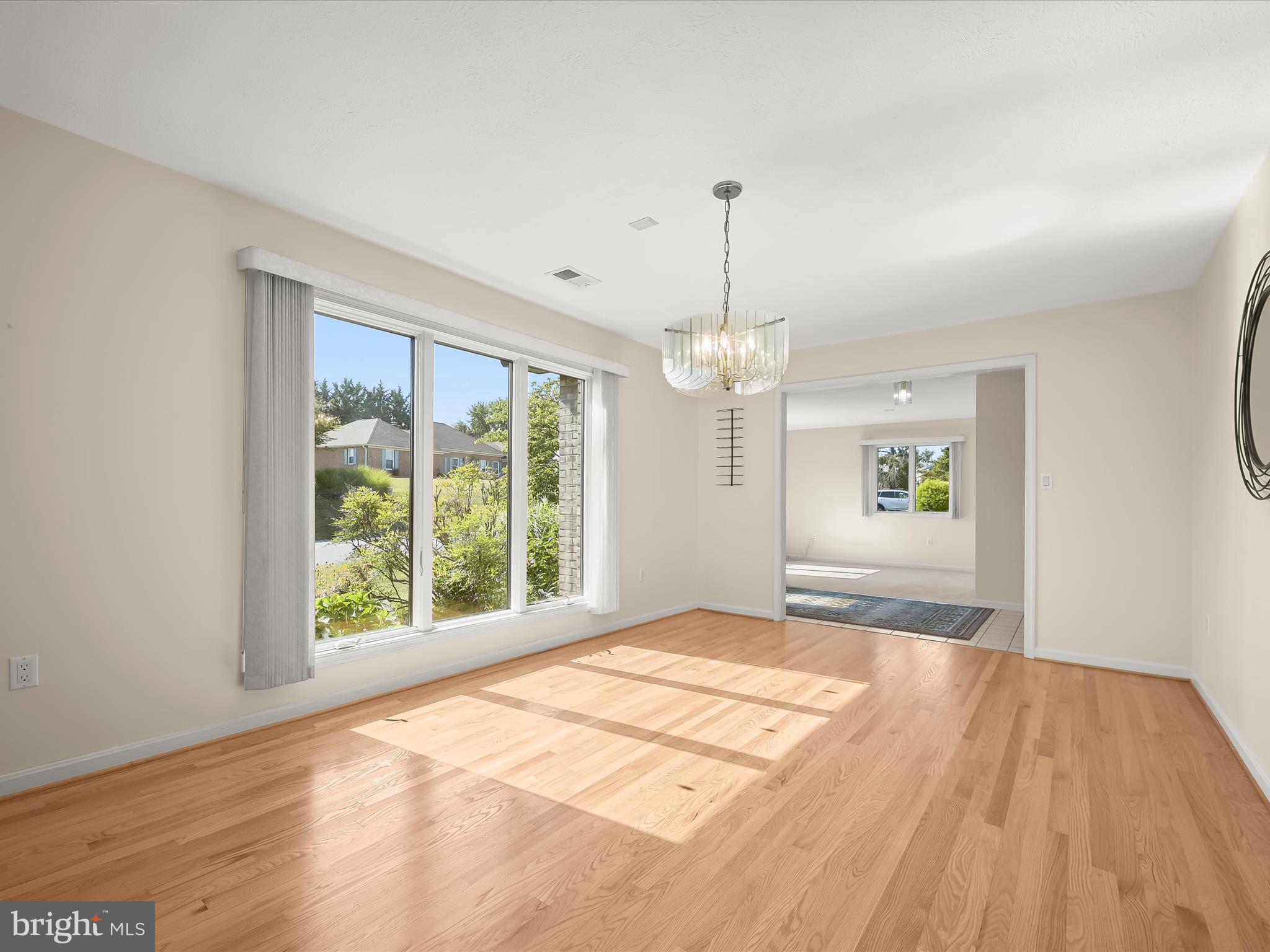 VAN LEAR MANOR - Residential