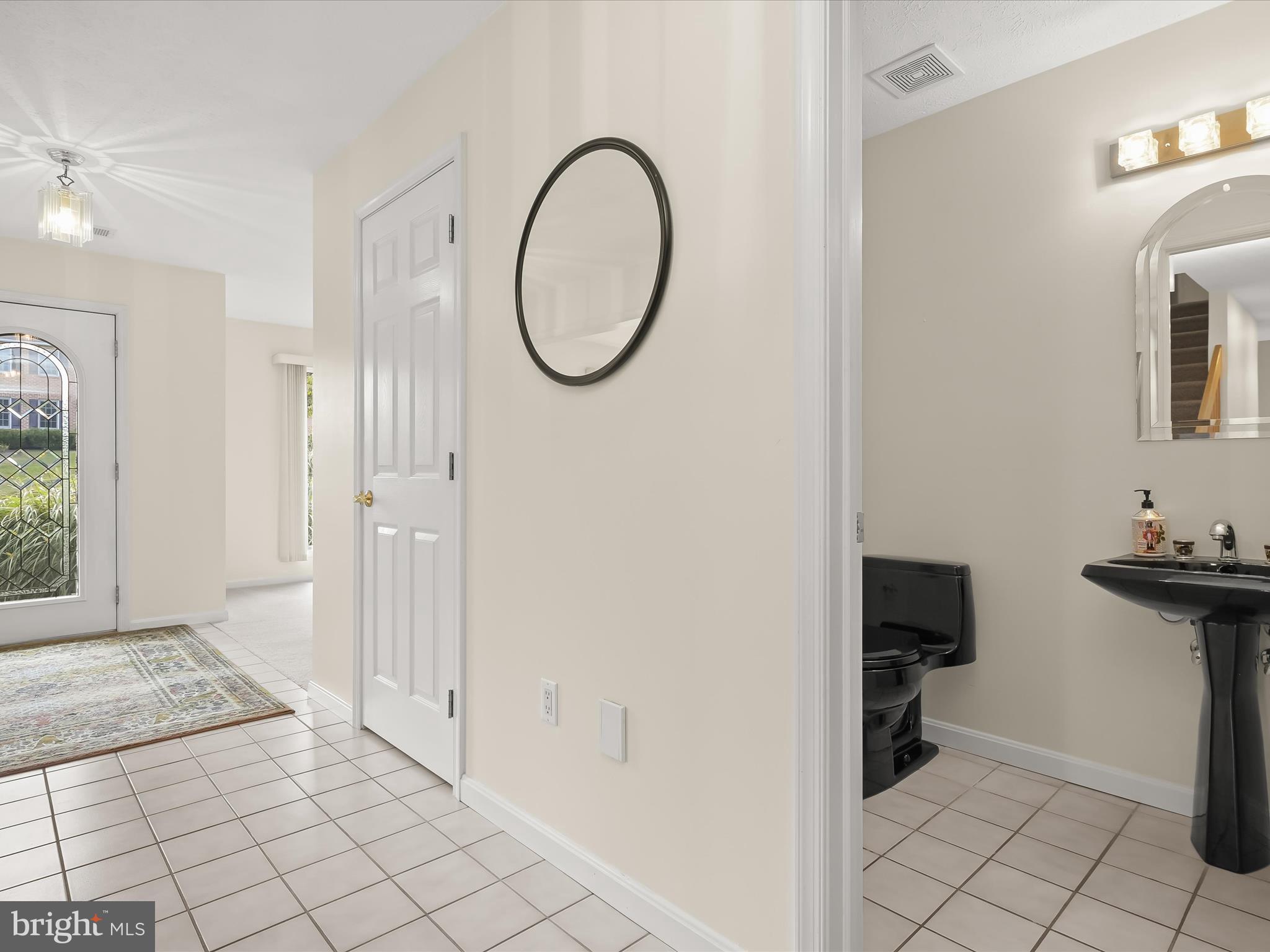 VAN LEAR MANOR - Residential