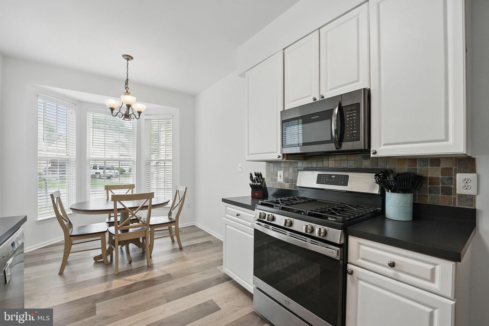 DALE CITY - Residential