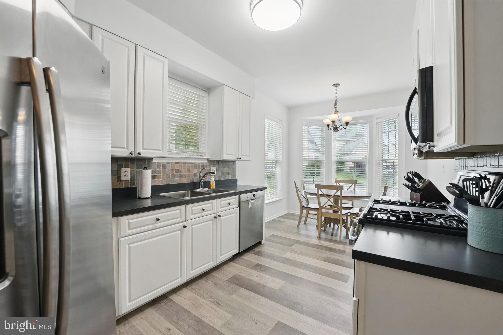 DALE CITY - Residential