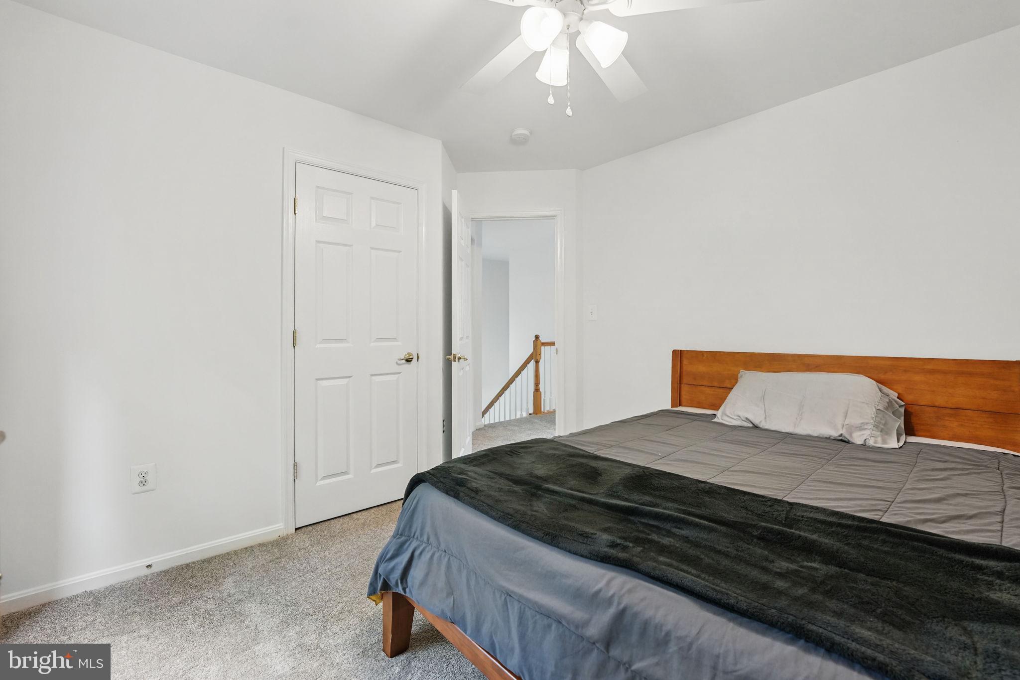 DALE CITY - Residential